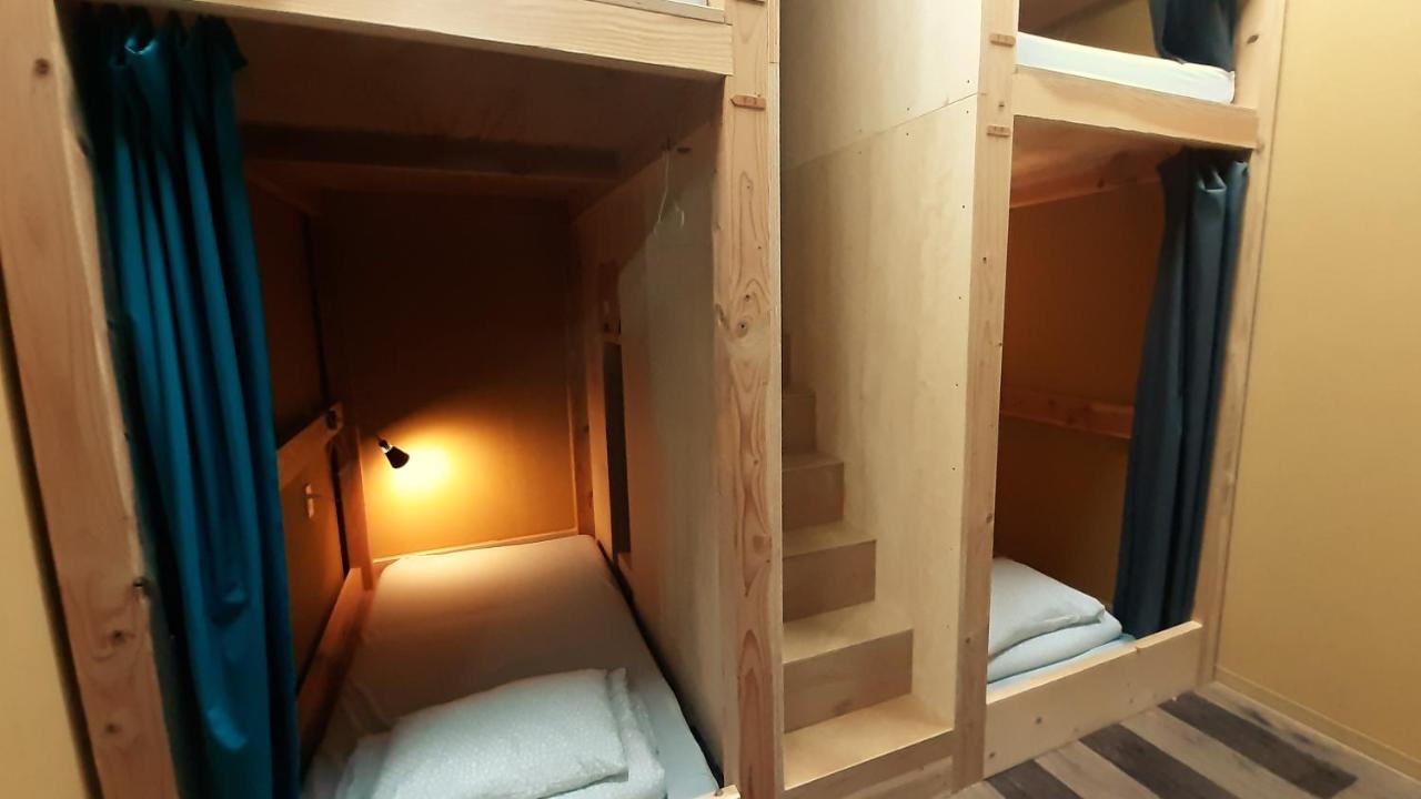 Iruka Hostel Toyama Bagian luar foto